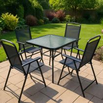 ГРАДИНСКИ КОМПЛЕКТ БАНКОК МАСА+4 СГЪВАЕМИ СТОЛА